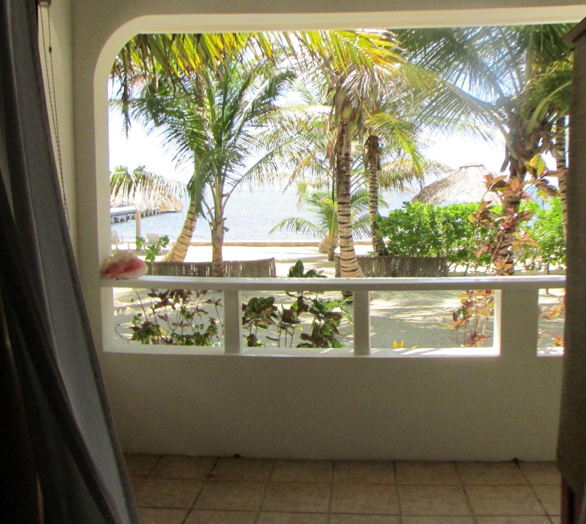 Cocotal Inn&Cabanas San Pedro  Ruang foto