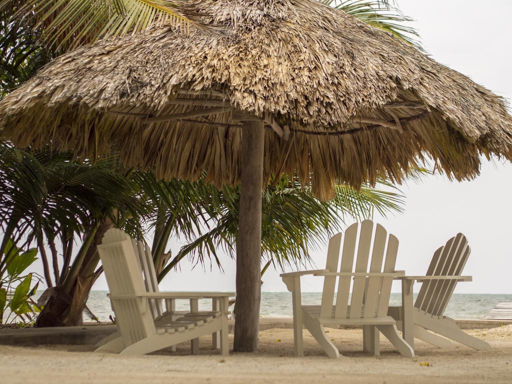 Cocotal Inn&Cabanas San Pedro  Bagian luar foto